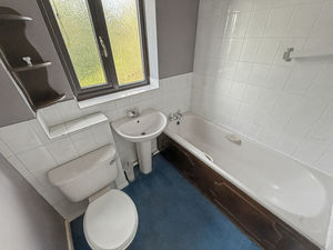 Photo 8- click for photo gallery